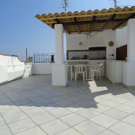 Casa vacanze Casaeolia Blues House - Canneto Centro