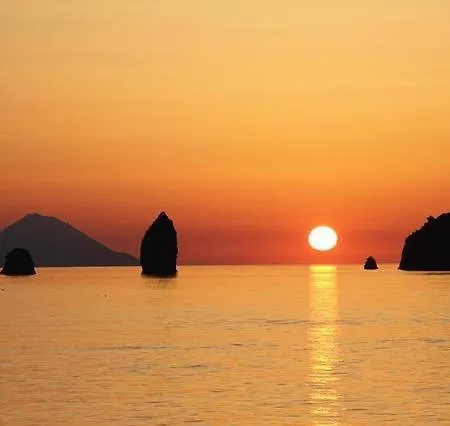 Casa vacanze Casaeolia Blues House - Canneto Centro Canneto (Lipari)